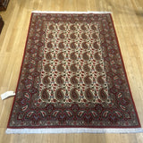 Qoum #668, 3’5”x5’2”